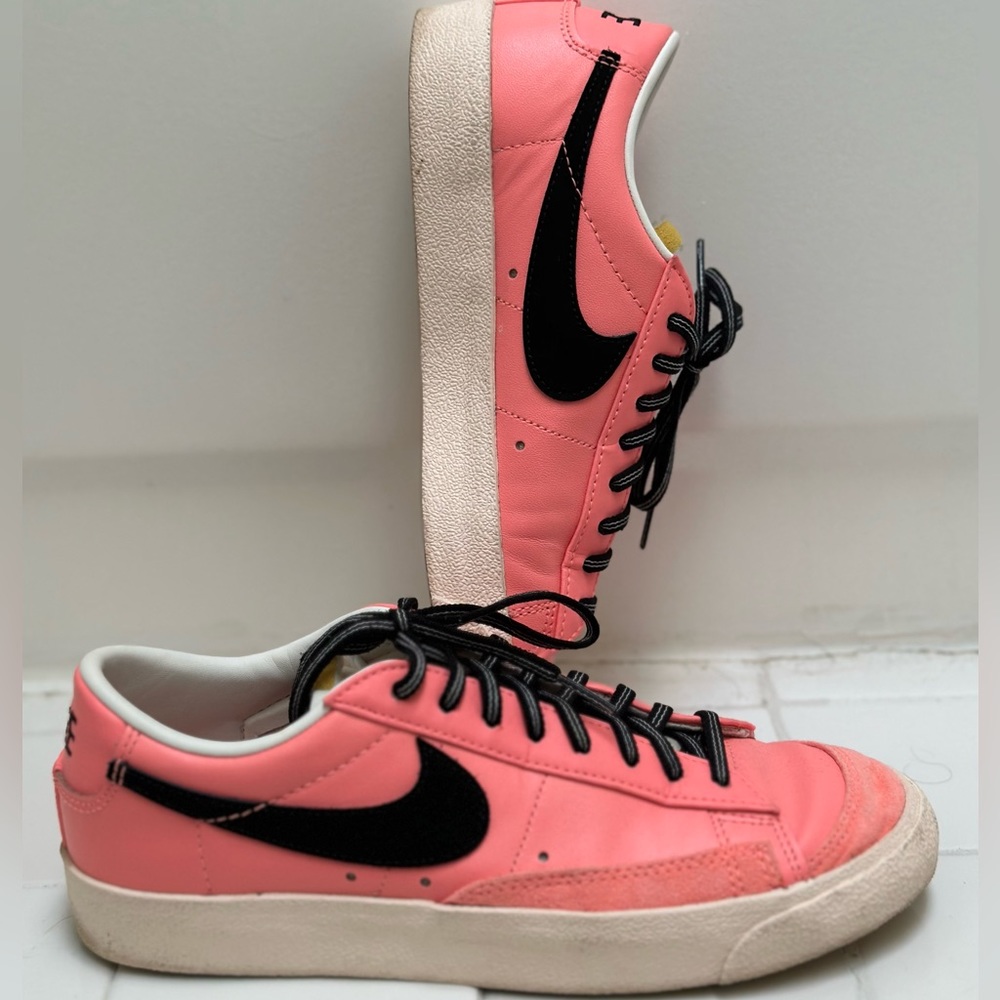 Nike Blazer 77 Low Sneakers